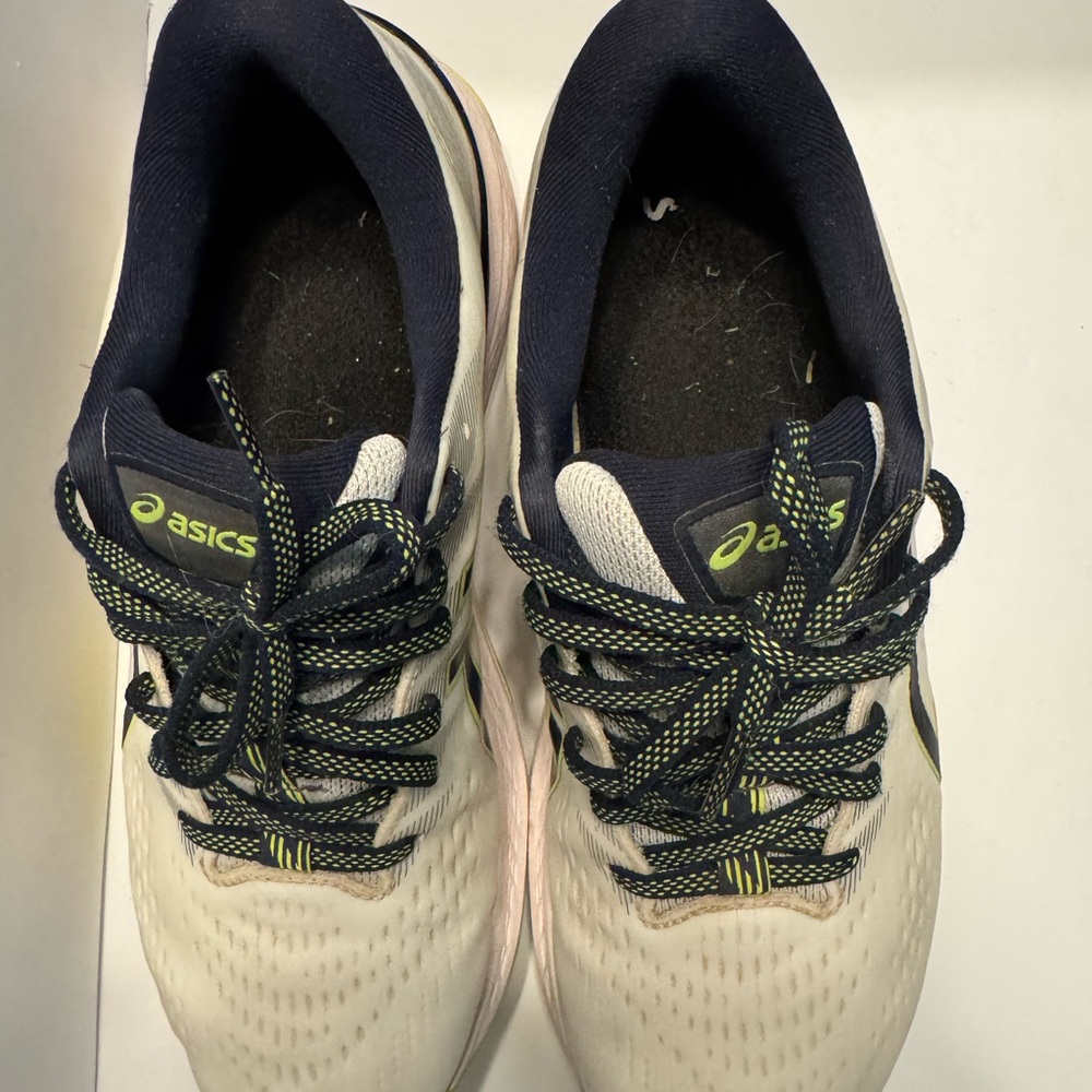 ASICS Men's White and Yellow Spikeless Golf Shoes - Picture 4 of 8